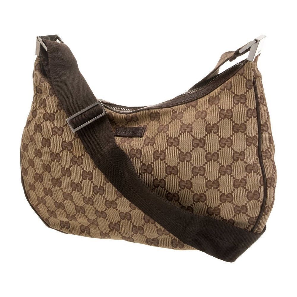 Used In Good Condition Gucci Gg Canvas Messenger Bag